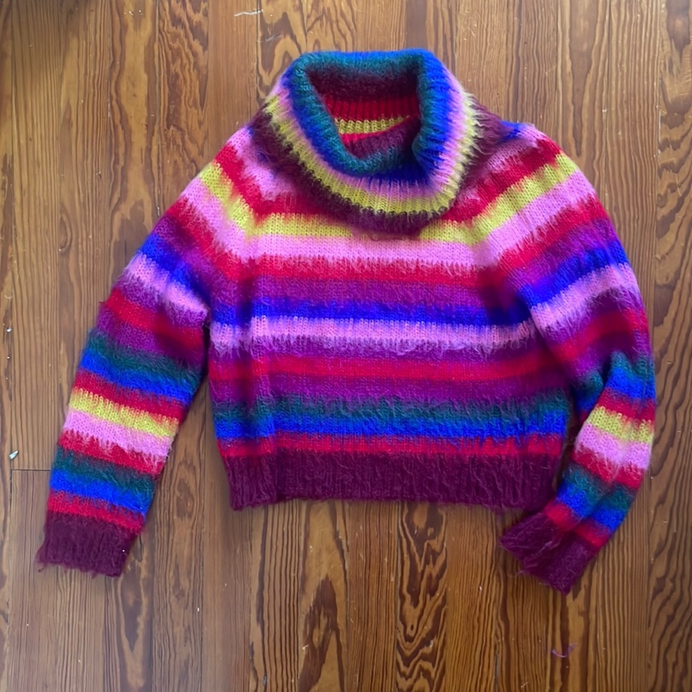Striped crop sweater
